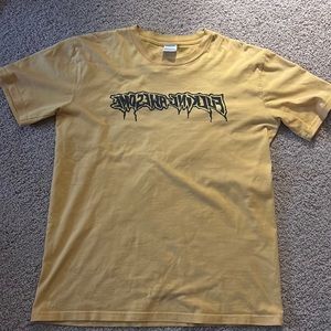 FA reverse sticker logo tee yellow